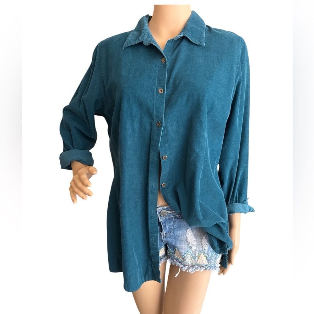Elegant Forest Teal Velour Button-Down stylish Shirt